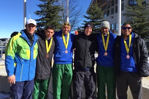 Atletas e técnicos do Brasil após a conquista do quarto lugar em Park City / Foto: Divulgação / CBDG